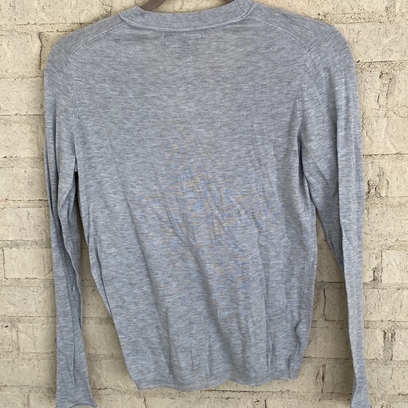 Banana Republic Pima Cotton V-Neck Ruffle Cardigan sweater. Size SP - Picture 5 of 7